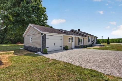 609 Harrah Street Worthington IN 47471