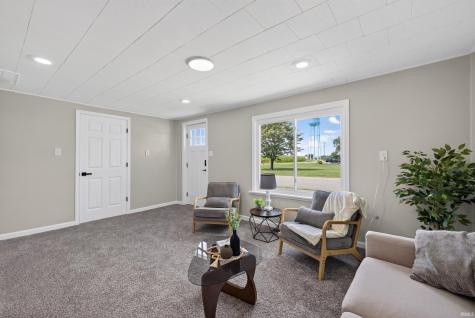 609 Harrah Street Worthington IN 47471