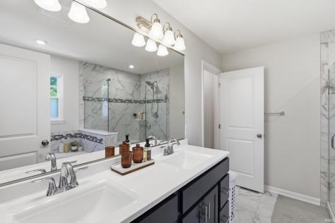 1126 Mosaic Street Huntertown IN 46748