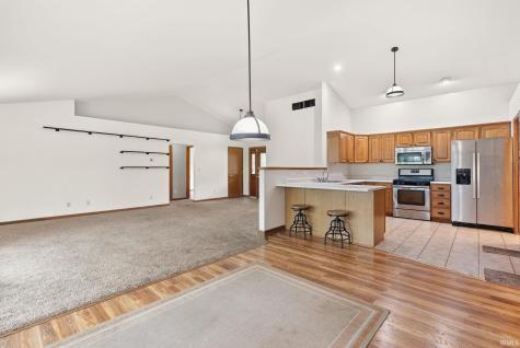 846 N Timberline Circle Warsaw IN 46582
