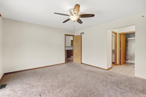 846 N Timberline Circle Warsaw IN 46582