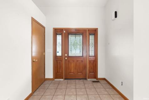 846 N Timberline Circle Warsaw IN 46582