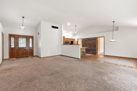 846 N Timberline Circle Warsaw IN 46582