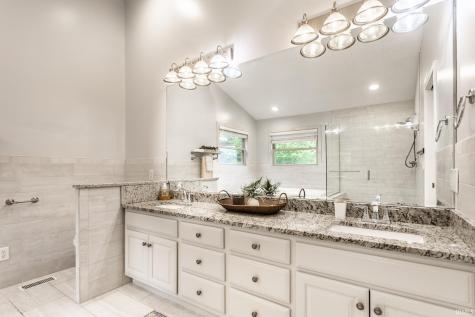 3758 S Claybridge Drive Bloomington IN 47401