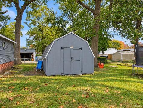 706 Delamatyr Street Knox IN 46534