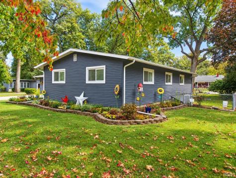 706 Delamatyr Street Knox IN 46534