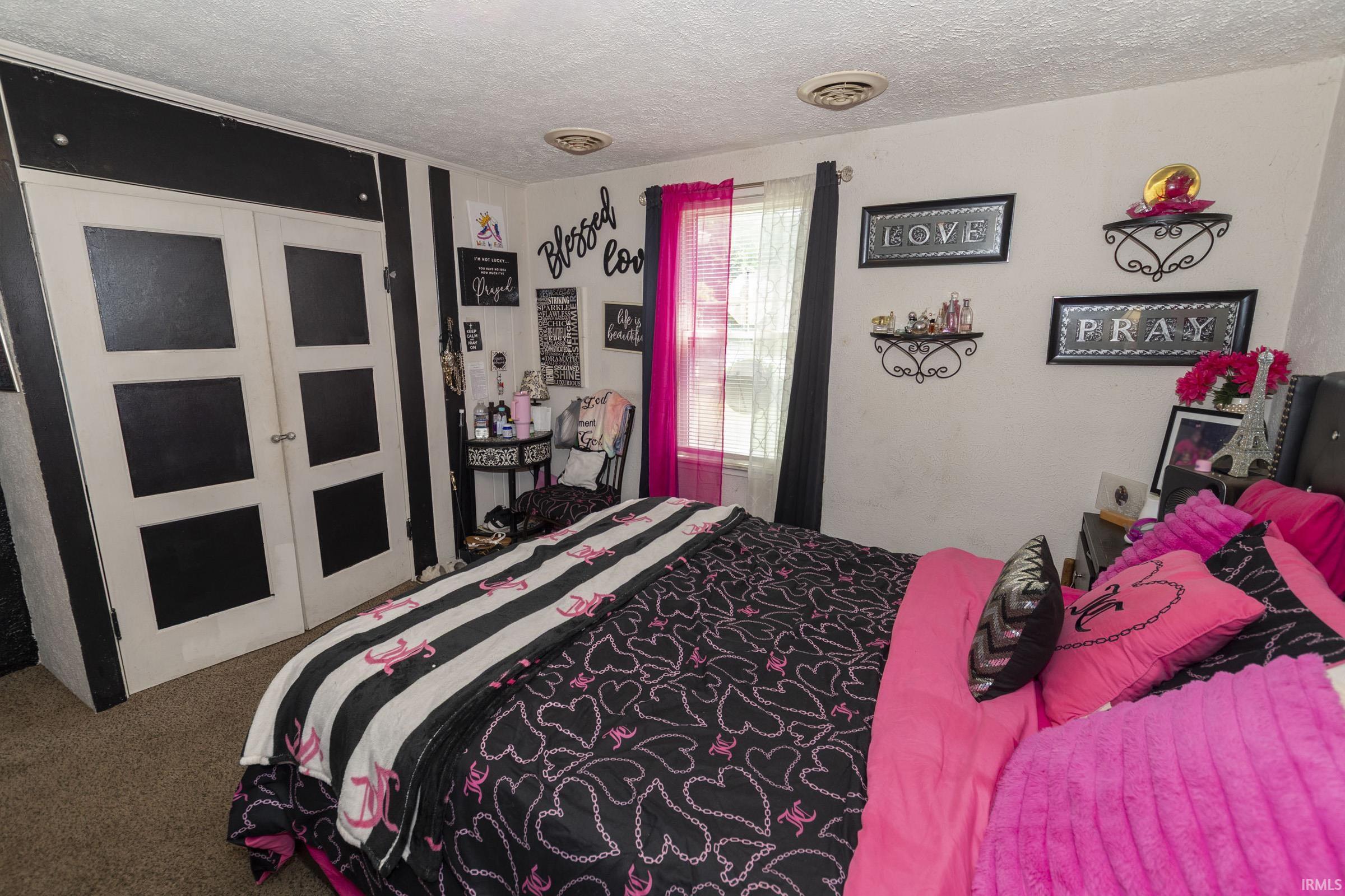 1111 Kinyon Street South Bend IN 46616
