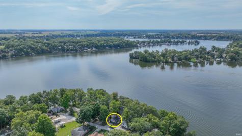 11912 W Breezy Point Drive Monticello IN 47960