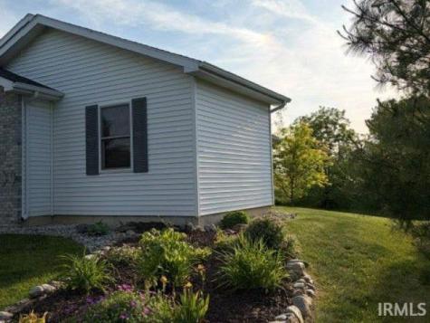 208 Broadmore Circle Angola IN 46703