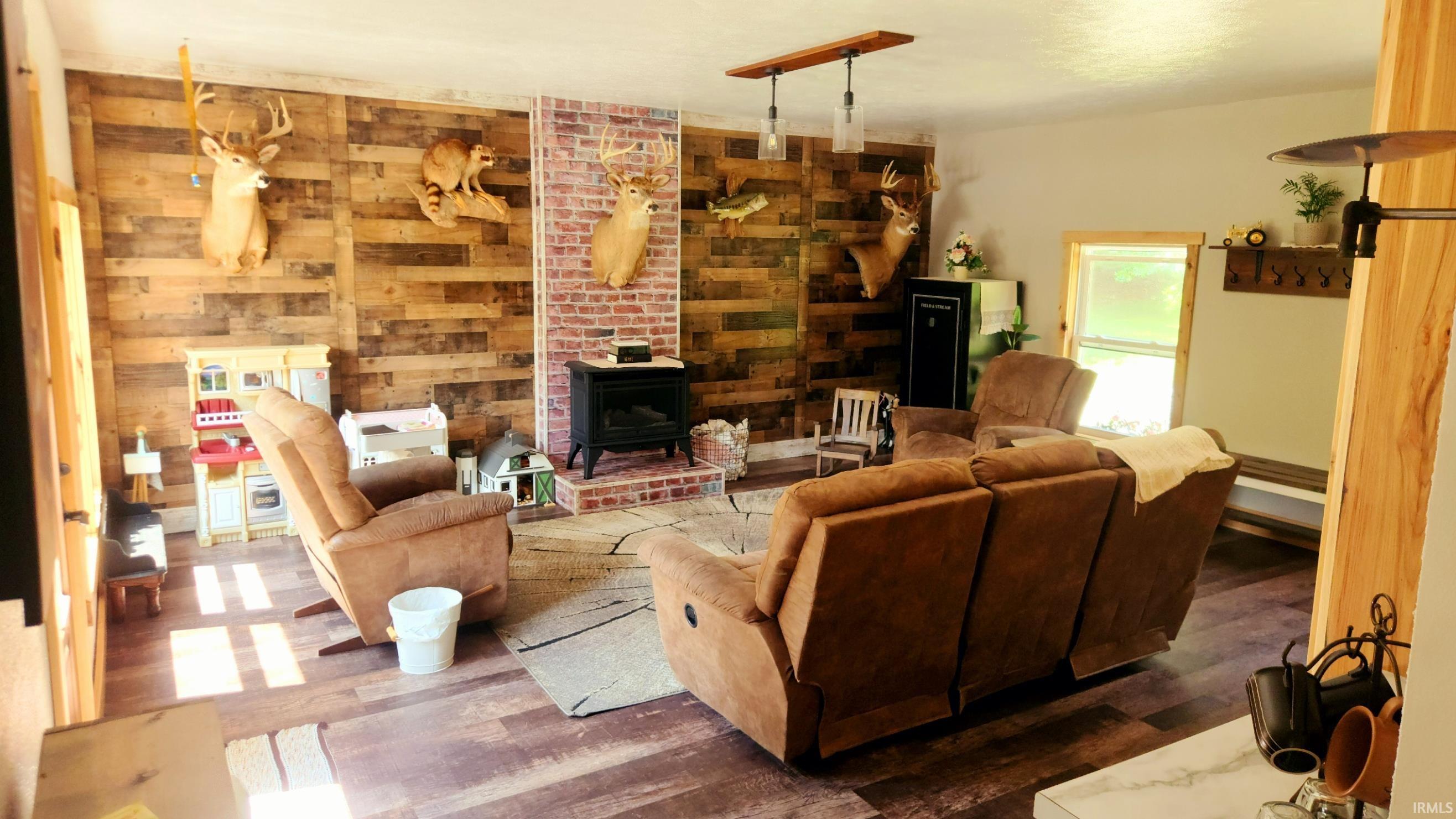14340 County Road 12 Middlebury IN 46540