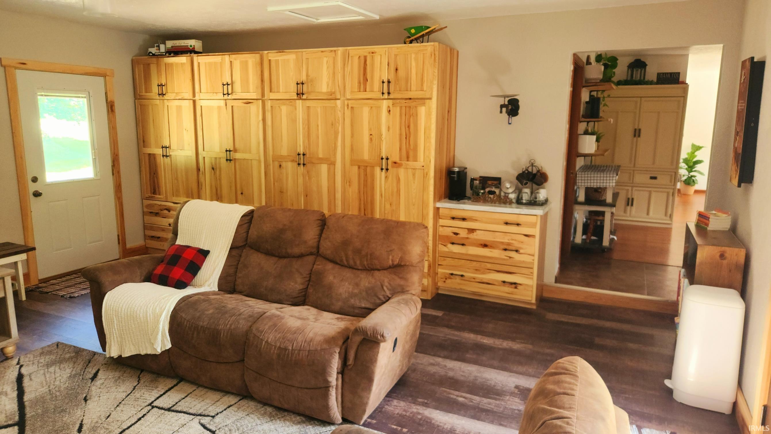 14340 County Road 12 Middlebury IN 46540