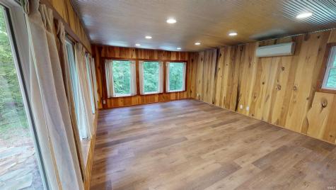 6597 S State Road 257 Velpen IN 47590