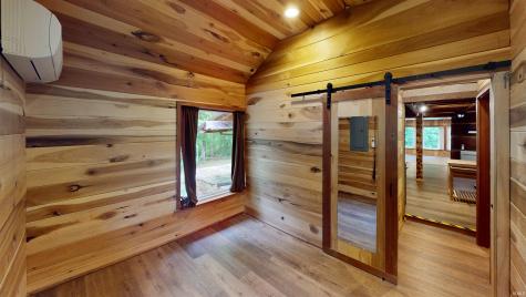 6597 S State Road 257 Velpen IN 47590