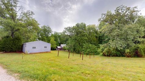 6597 S State Road 257 Velpen IN 47590