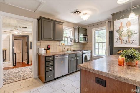 7401 Adams Avenue Evansville IN 47715