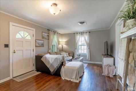 7401 Adams Avenue Evansville IN 47715