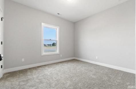 1572 Hager Way Fort Wayne IN 46818
