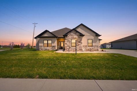 1572 Hager Way Fort Wayne IN 46818