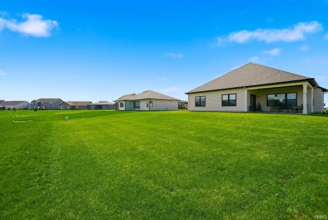 1572 Hager Way Fort Wayne IN 46818