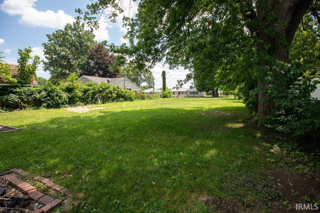 307 Maple Street Walkerton IN 46574