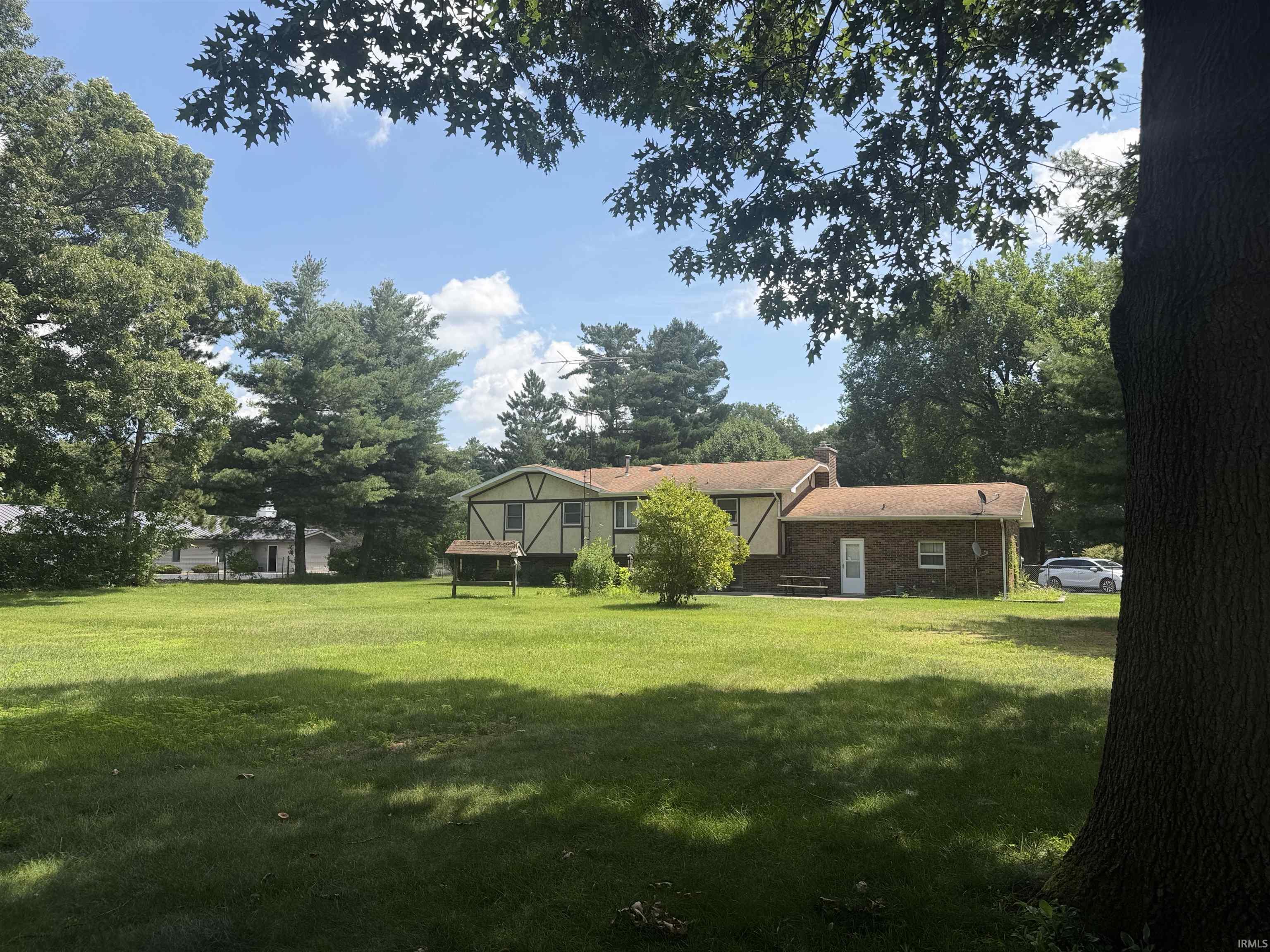2525 S 350 E. Knox IN 46534