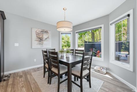 5498 S 980 E Wolcottville IN 46795