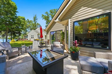 5498 S 980 E Wolcottville IN 46795