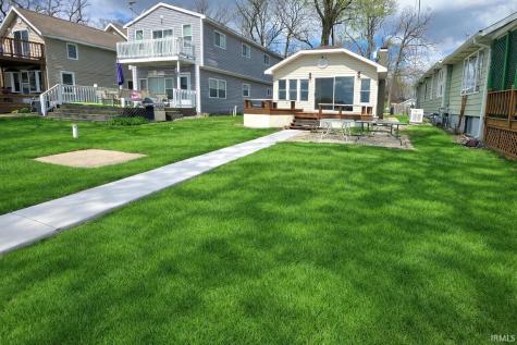 8121 N Tippecanoe Drive Walkerton IN 46574