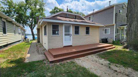 8121 N Tippecanoe Drive Walkerton IN 46574