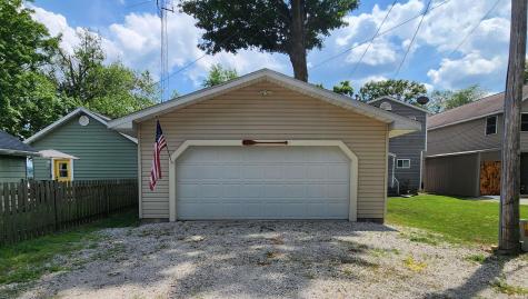 8121 N Tippecanoe Drive Walkerton IN 46574
