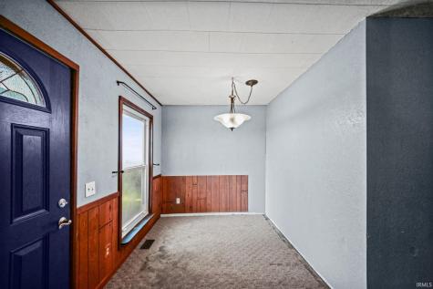 1323 W State Road 26 Rossville IN 46065