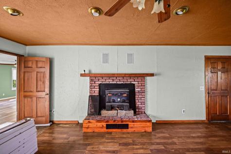 1323 W State Road 26 Rossville IN 46065
