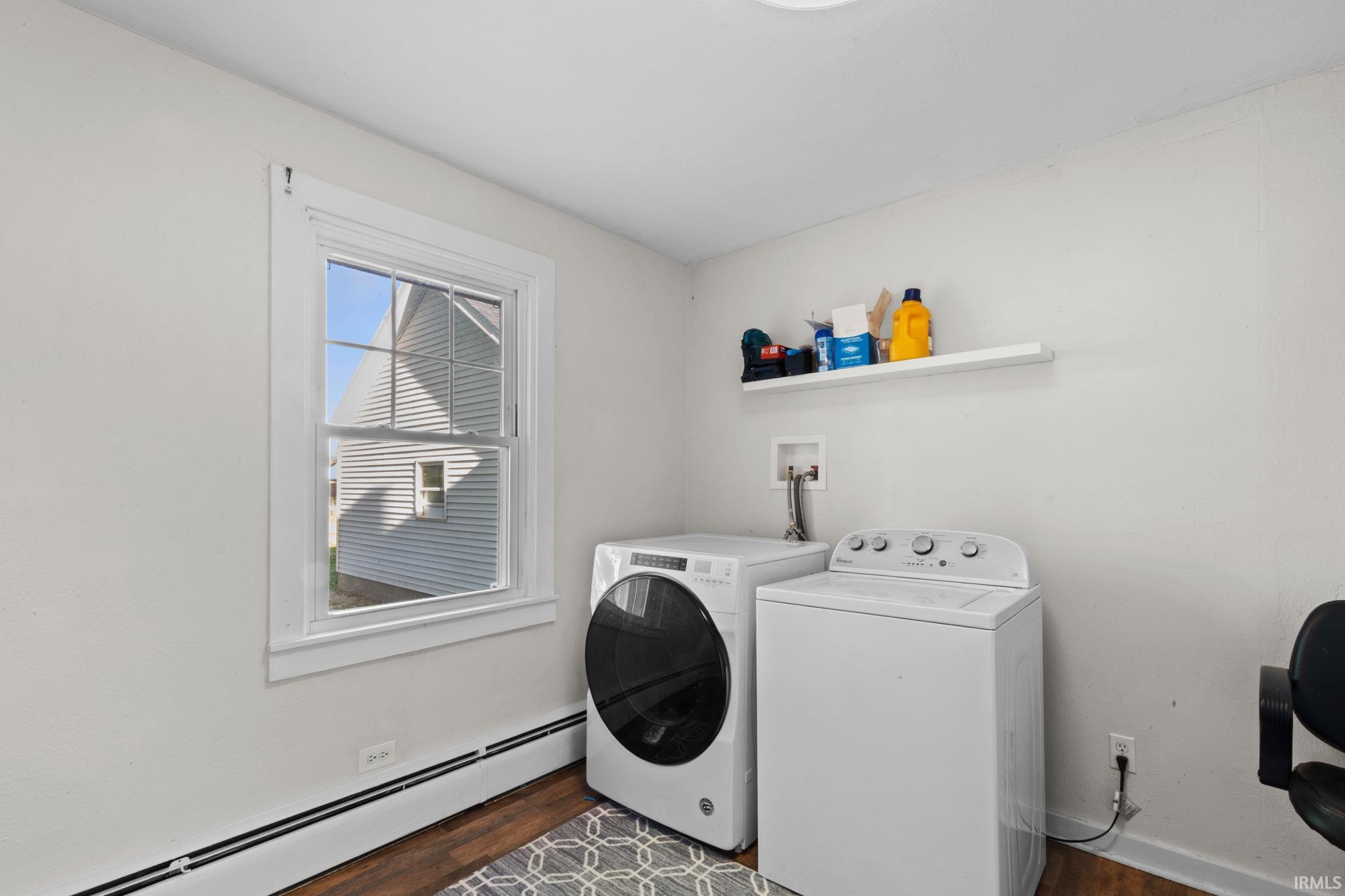 203 N Oakland Avenue Nappanee IN 46550
