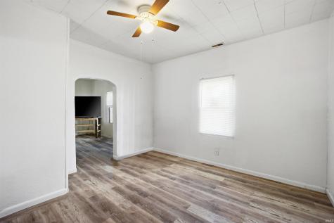1613 W 1st Street Marion IN 46952