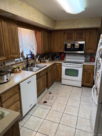 417 Center Street Berne IN 46711
