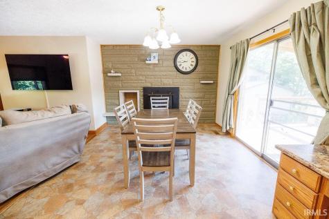 7266 Locust Lake West Drive Spencer IN 47460