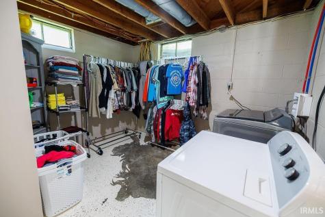 7266 Locust Lake West Drive Spencer IN 47460