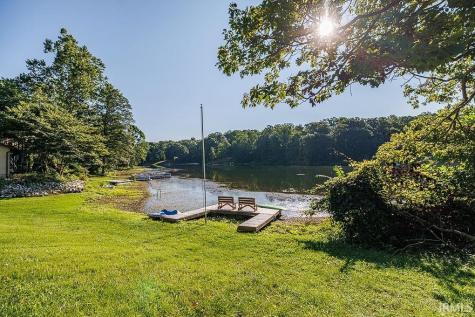 7266 Locust Lake West Drive Spencer IN 47460