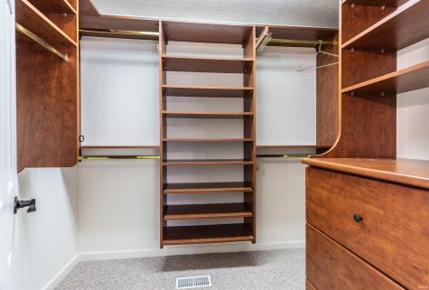 9120 Clear Creek Drive Evansville IN 47711