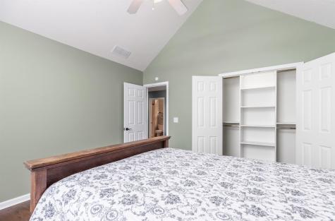 9120 Clear Creek Drive Evansville IN 47711