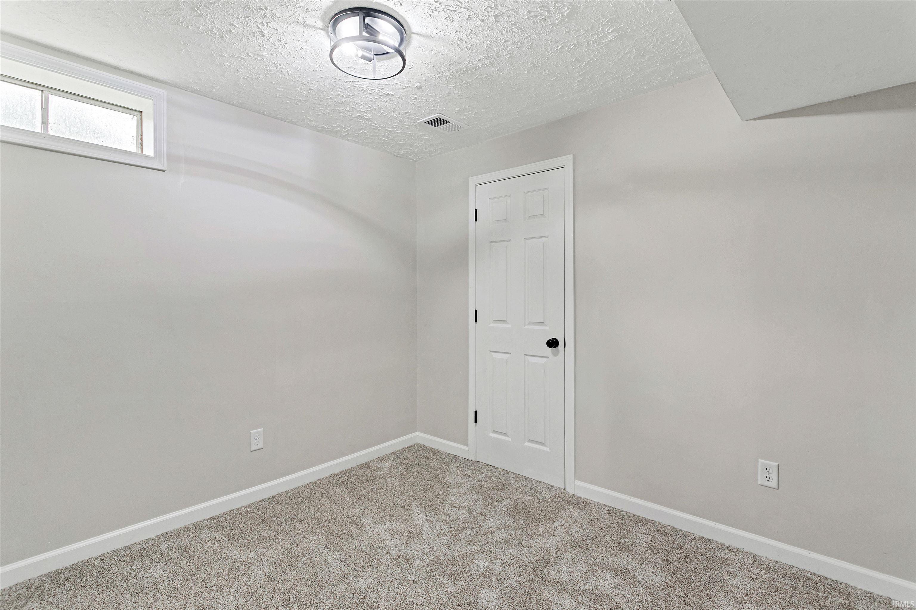 1722 Fremont Street South Bend IN 46628