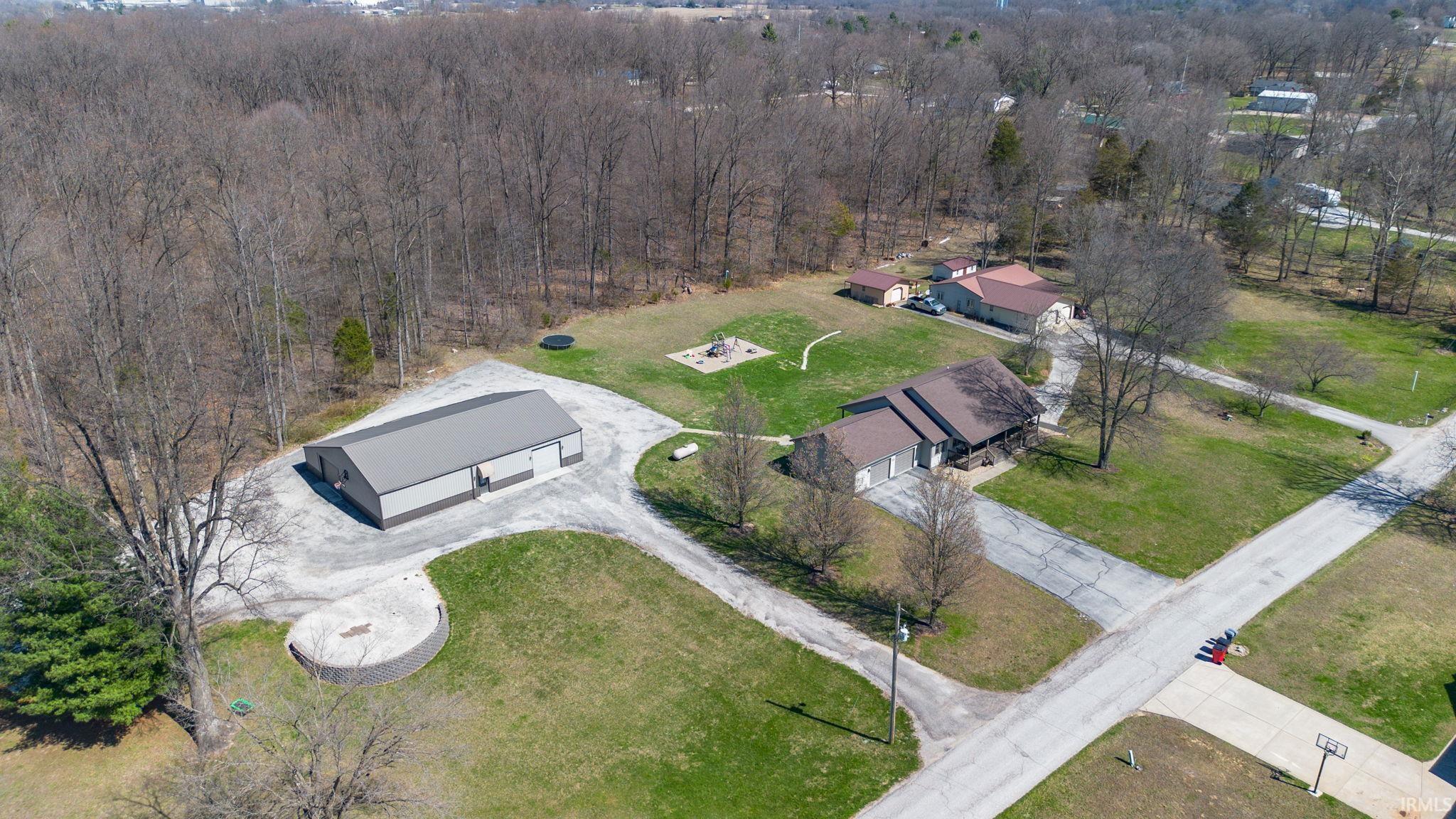 525 Boone Lane Mitchell IN 47446