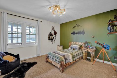 525 Boone Lane Mitchell IN 47446