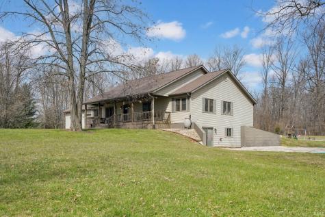 525 Boone Lane Mitchell IN 47446