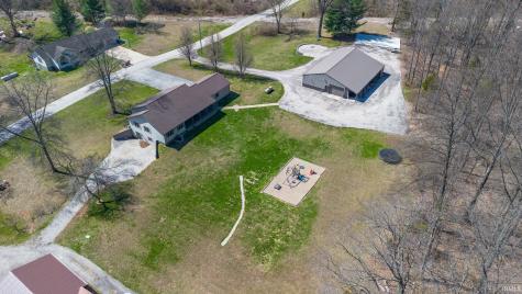 525 Boone Lane Mitchell IN 47446