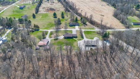 525 Boone Lane Mitchell IN 47446