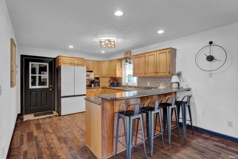 525 Boone Lane Mitchell IN 47446