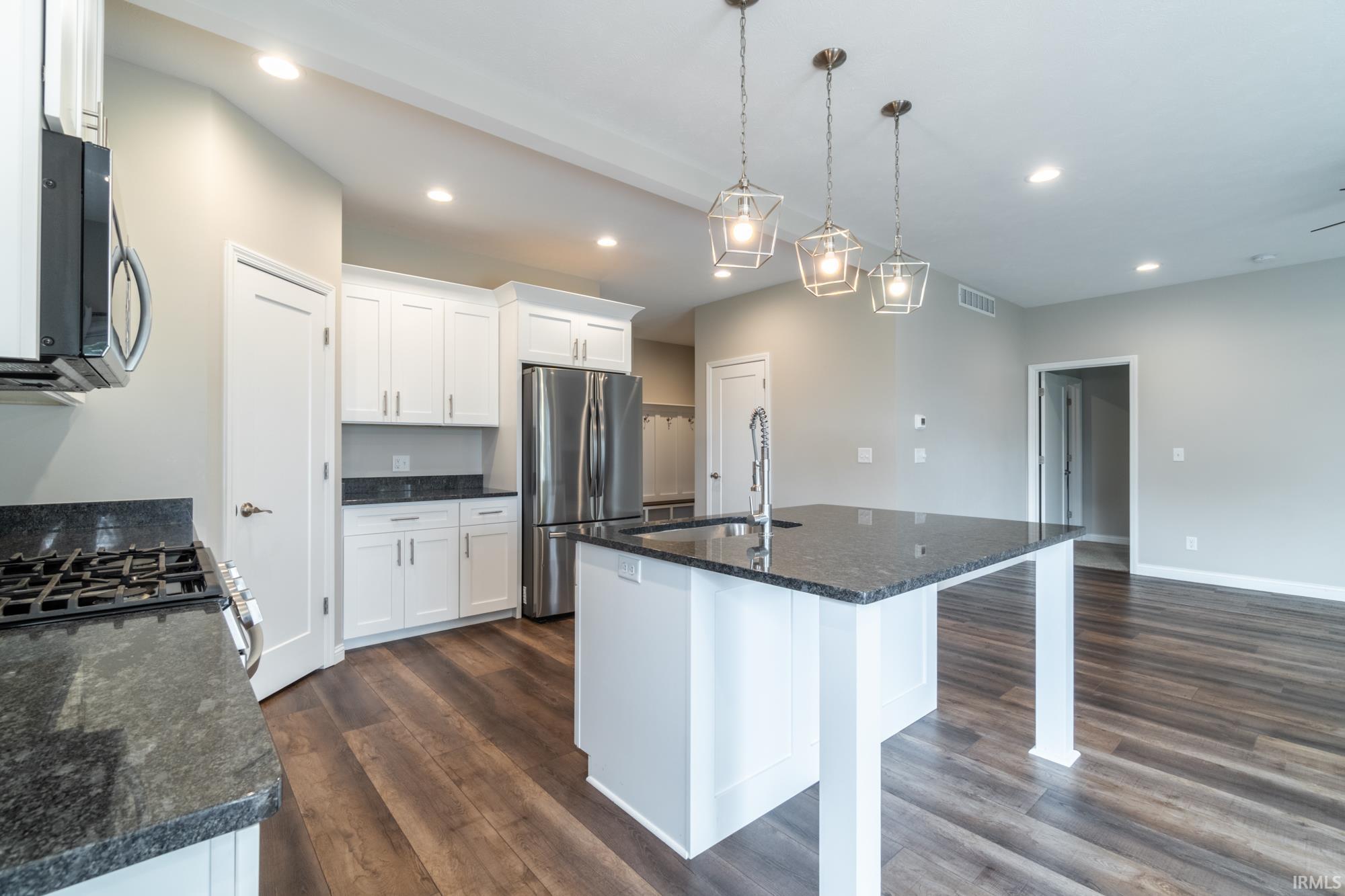 2610 Nature View Drive Warsaw IN 46582