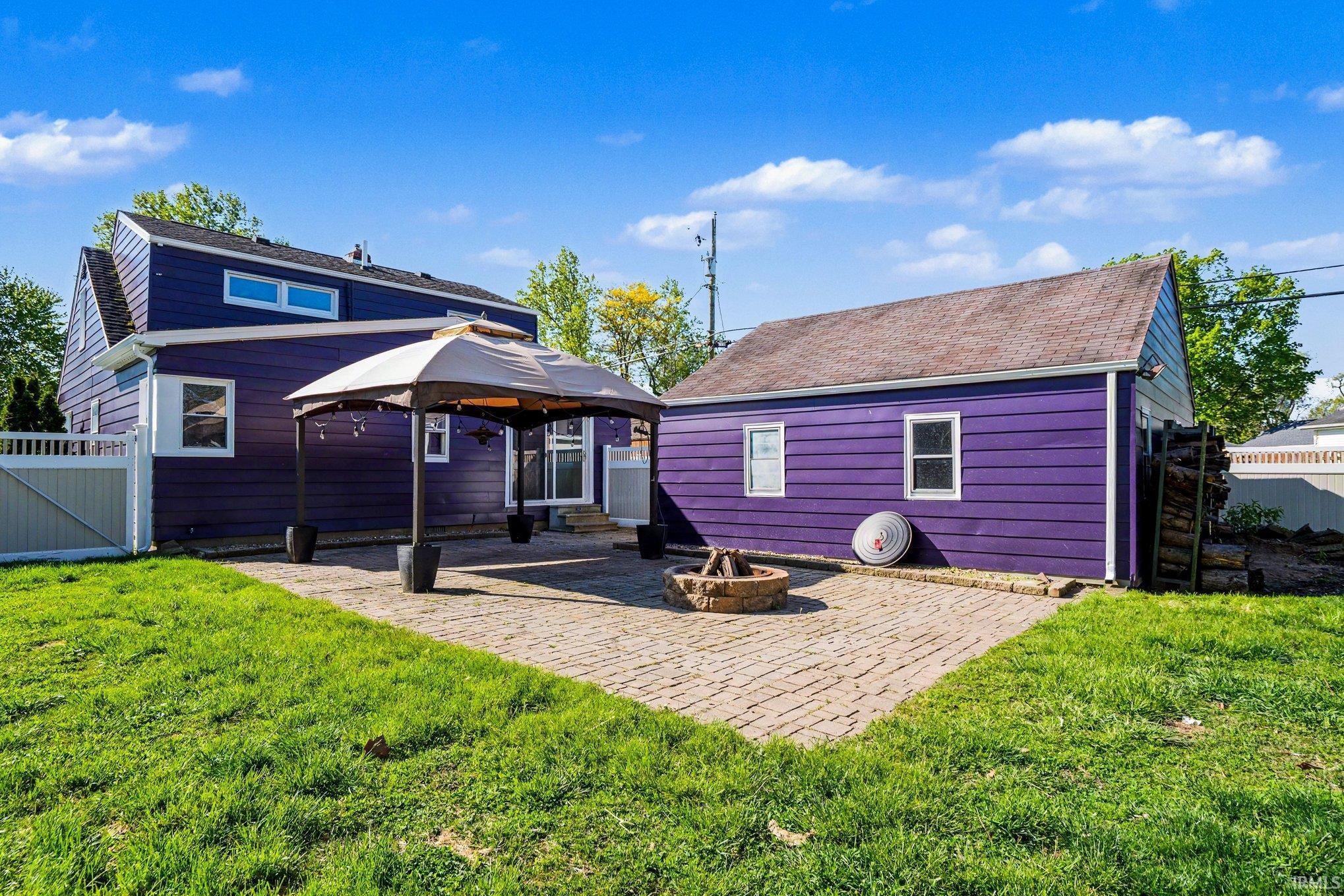 2411 Eisenhower Avenue South Bend IN 46615