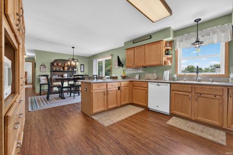 11321 S 100 West Lafontaine IN 46940